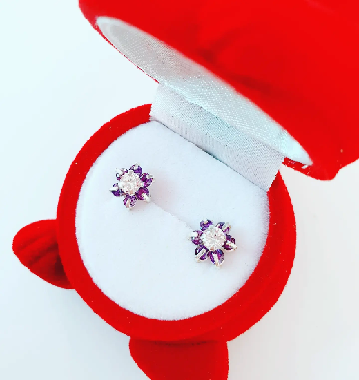 aretes rosetas moradas1